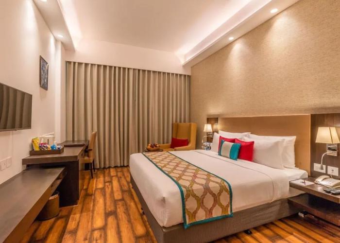 Divine Clarks Inn Suites