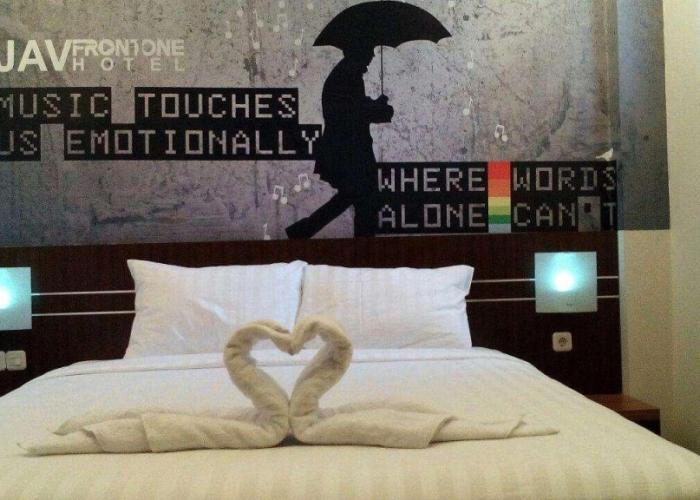 JAV Front One Hotel Lahat