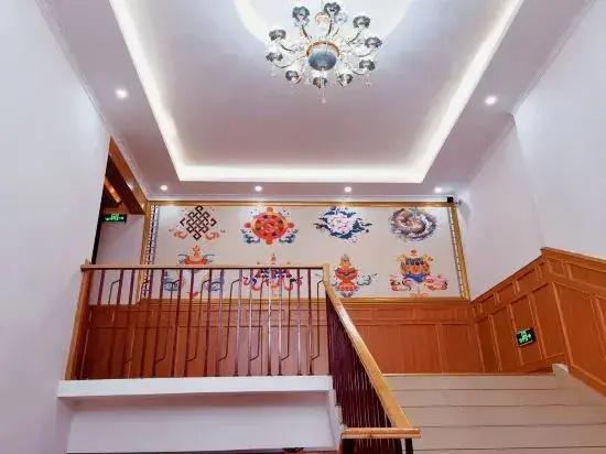 Yajiang Yangga Impression Hotel