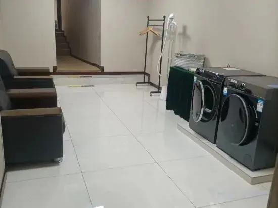 Huakang International Hotel