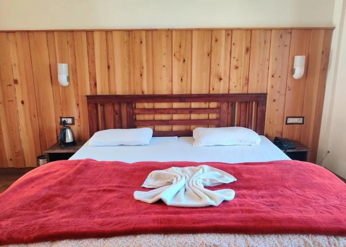 Hotel Burans And Restaurant