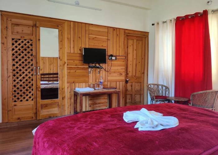 Hotel Burans And Restaurant