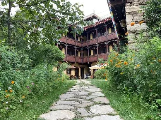 Shangmo Culture Theme Hotel