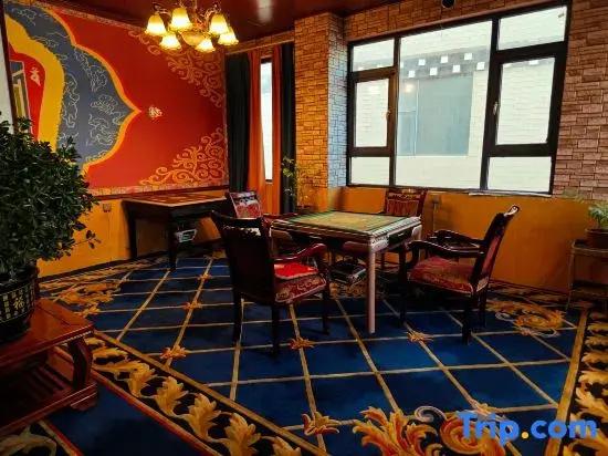 Luhuo Bulacon Hotel