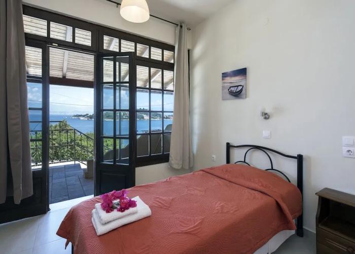 Dimitrios Apartments