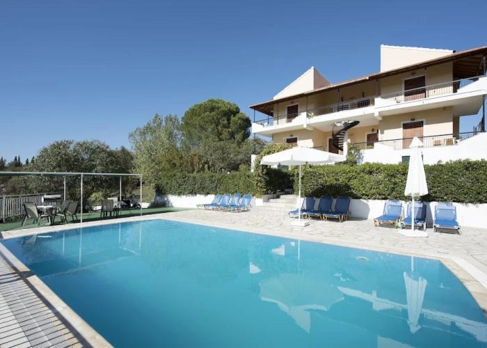 Cochelli Apartments