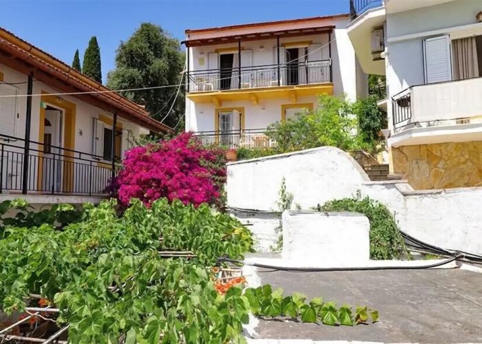 Antigoni Apartments