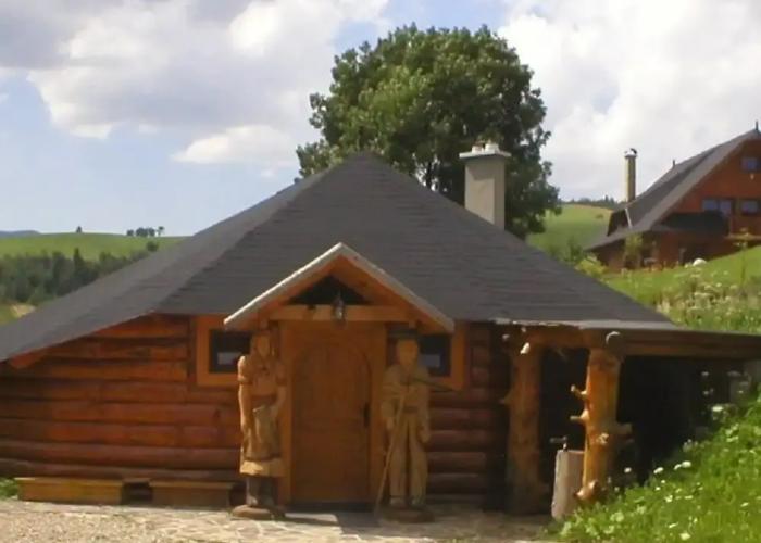 Koliba Josu Zuberec