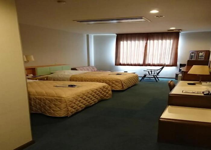 Business Hotel Kawakami Kumano