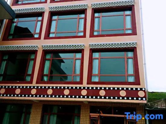 Langmusi Zhuzong Hotel