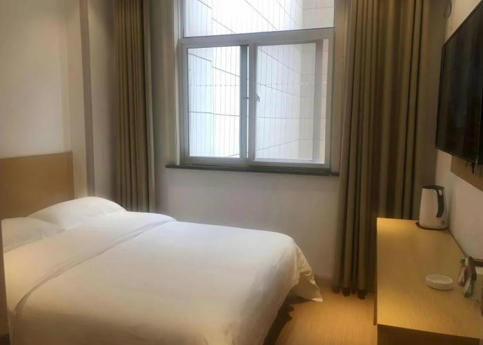 GreenTree Inn Tongchuan Yaozhou District New District Hospital
