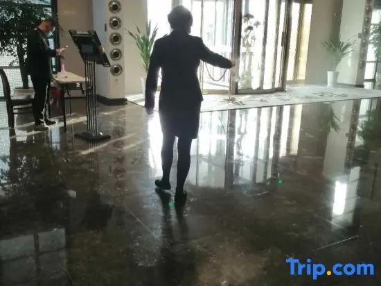 Tongchuan Hotel