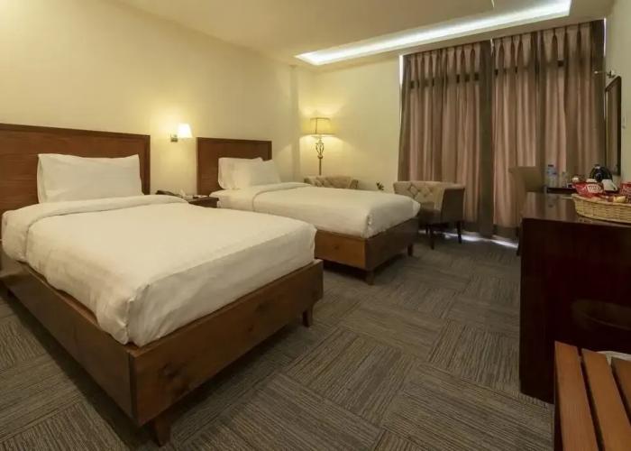 Hotel One Naran