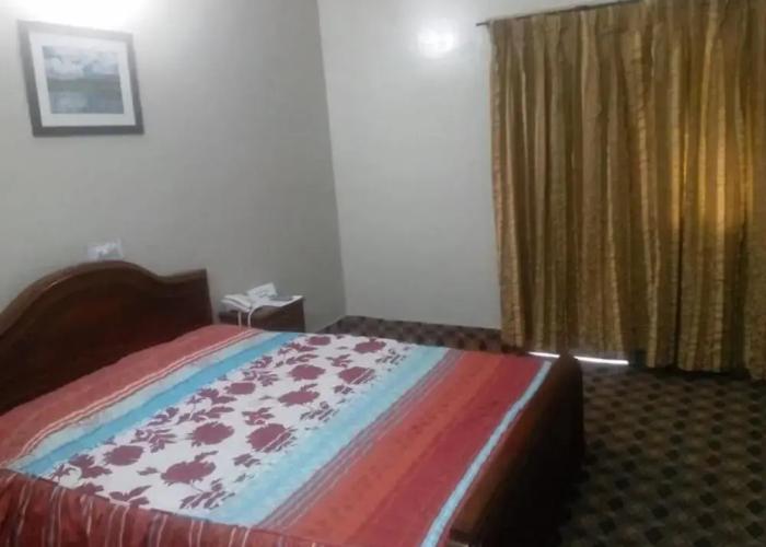 Cecil Hotel