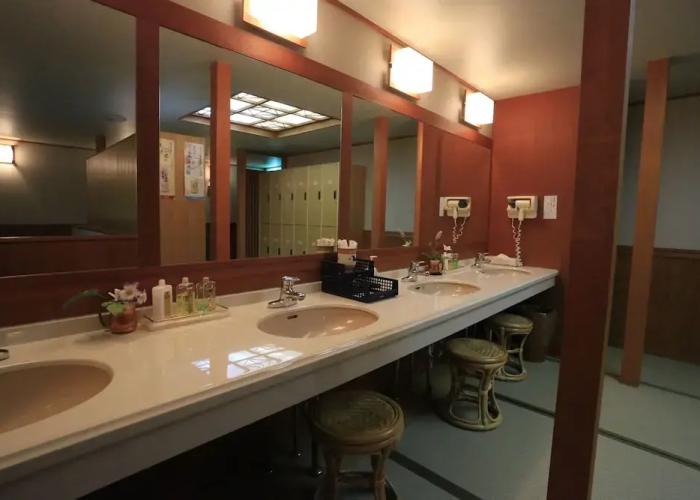 Yubara Onsen Genroku Hatago Aburaya