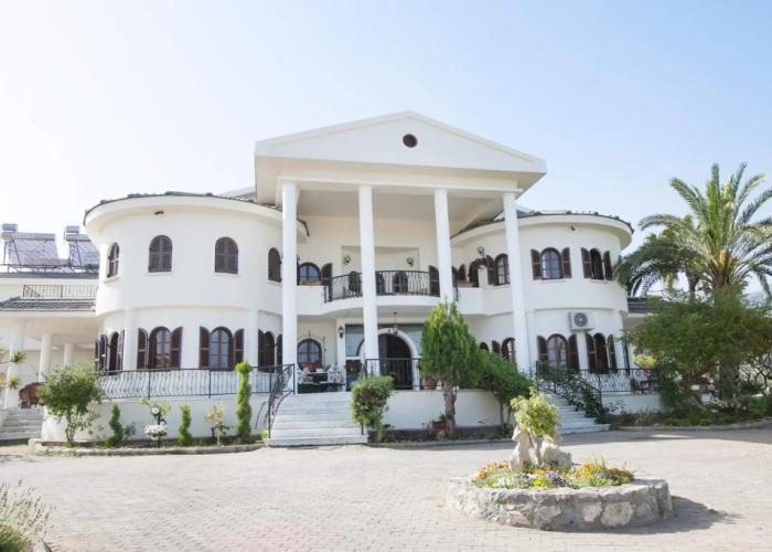 Meryem's Hotel