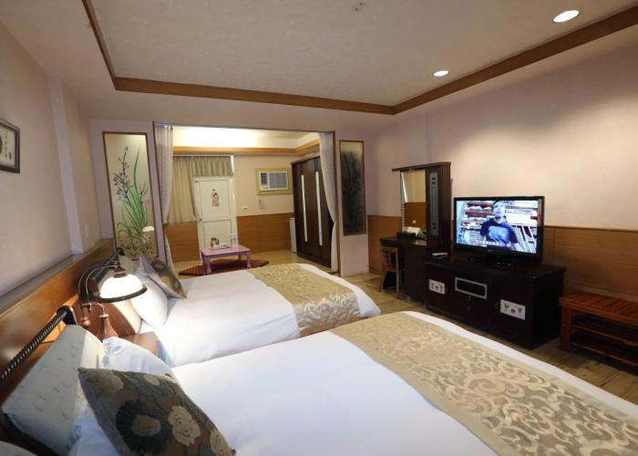 First Place B&B - Hualien Railway Station