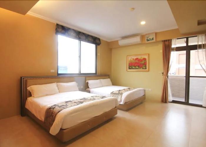 Farola Homestay