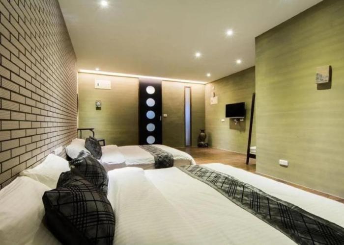LITHO Hostel