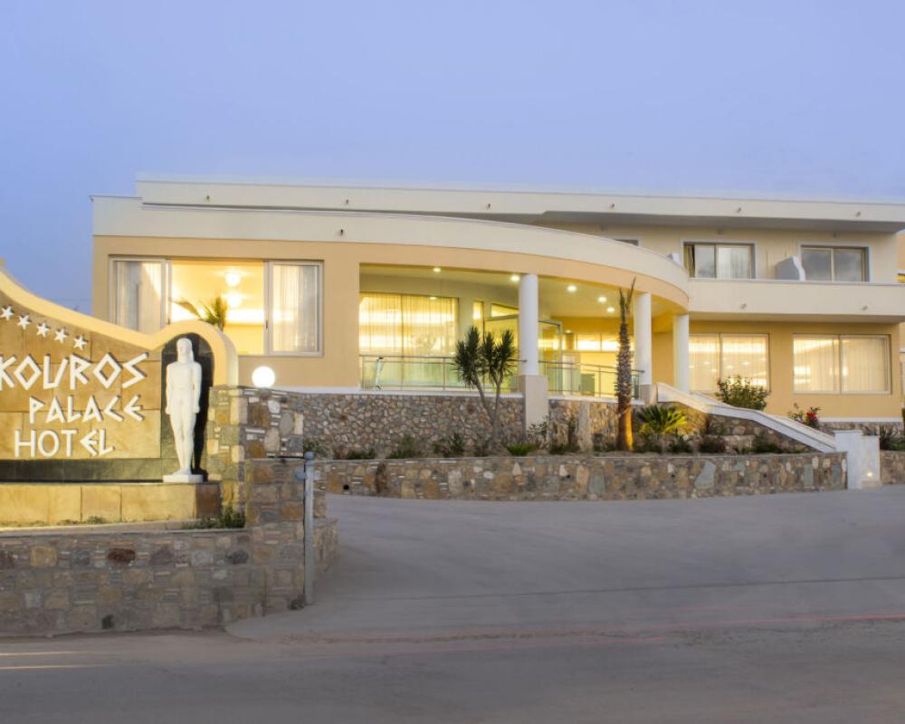 Kouros Palace Hotel