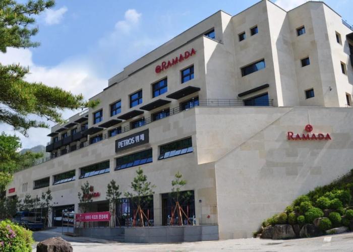 Ramada Resort MungyeongSaejae