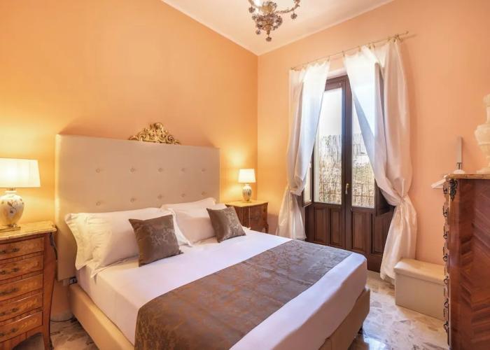 Saint George's House Apartments & SPA