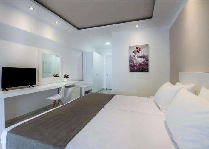 Gaia Royal Hotel