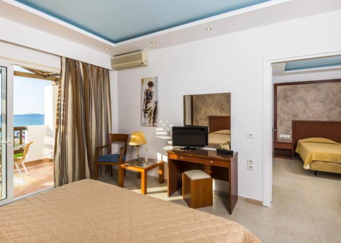 Gaia Royal Hotel
