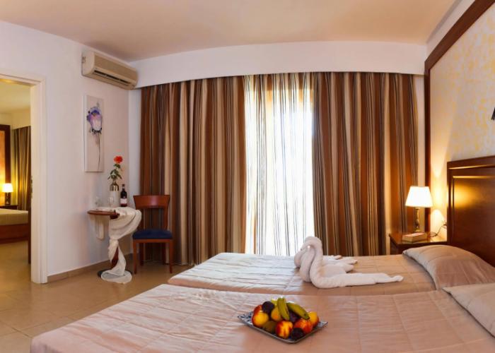 Gaia Royal Hotel