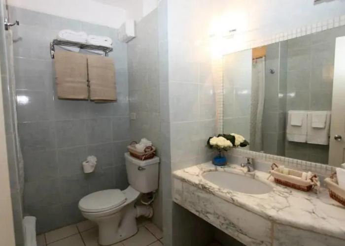 Northshore Seaside Suites