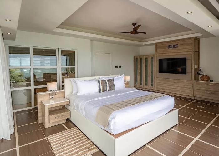 Hodges Bay Resort & Spa, an HQ Luxury Resort & Residences
