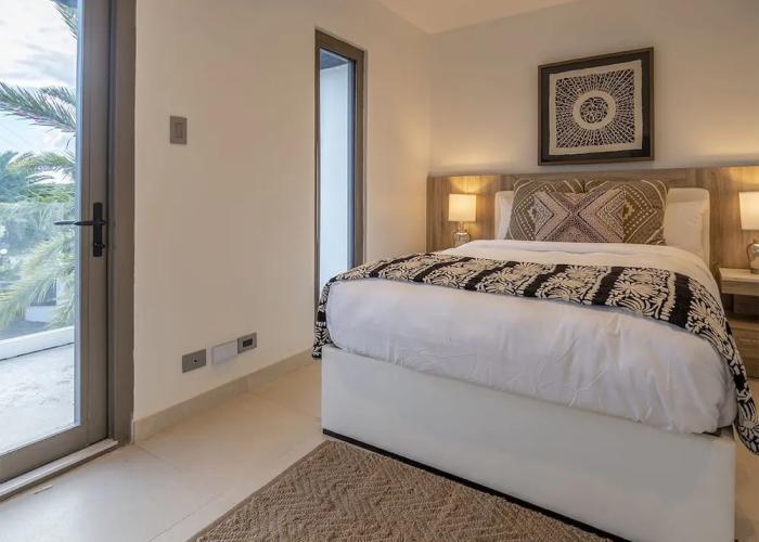 Hodges Bay Resort & Spa, an HQ Luxury Resort & Residences