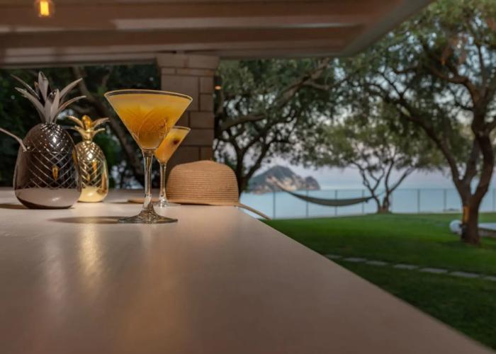 Artina Luxury Villa