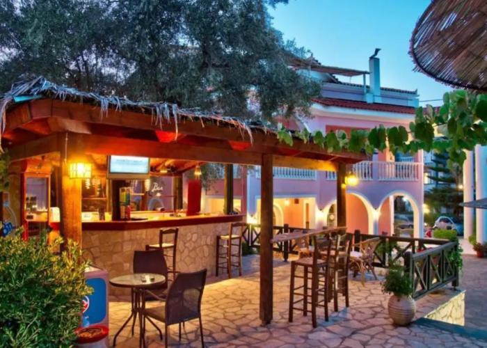 Kyprianos Aparthotel