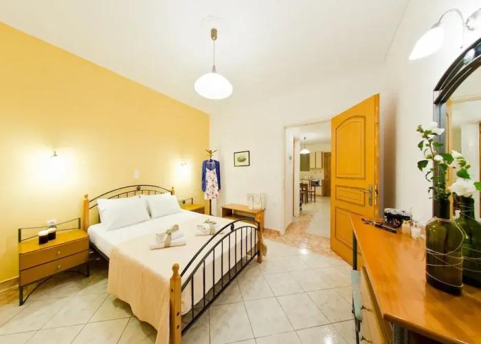 Remezzo Apartments & Studios