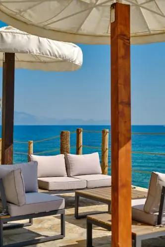 Paradisso Luxury Beach Villas