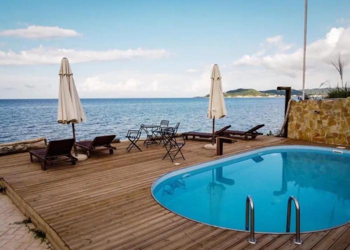 Seashore Stream Suites
