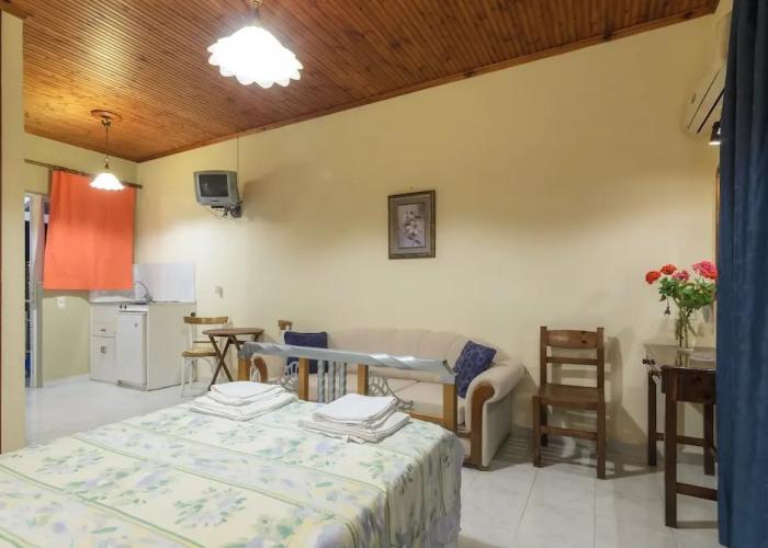 Artemis Apartments