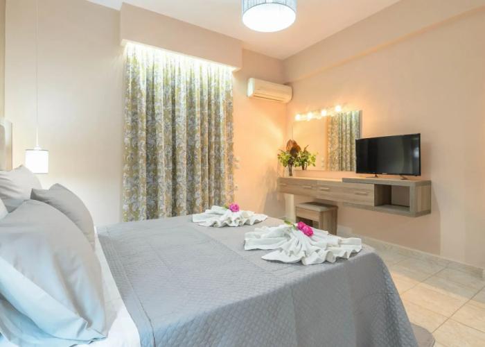 Artemis Room