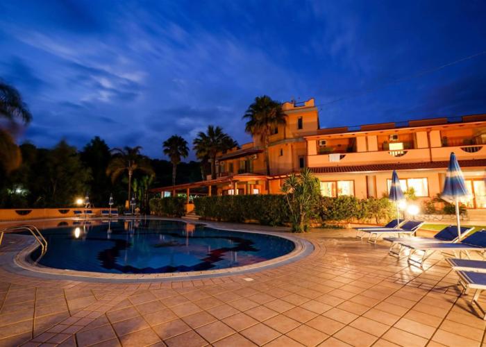 Hotel Villaggio Residence Old River