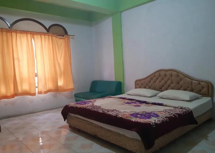 OYO 93237 Hotel Triarga