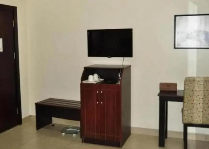 De Brass Suites Hotel