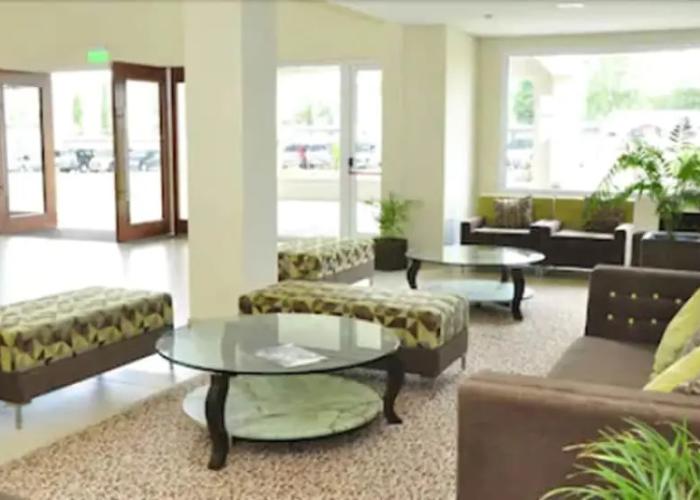 Howard Johnson By Wyndham Piedras Moras