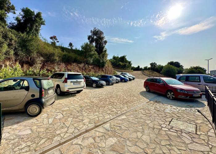 Akhdar Apart-Hotel