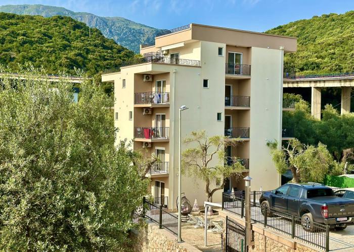 Akhdar Apart-Hotel