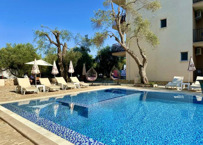 Akhdar Apart-Hotel