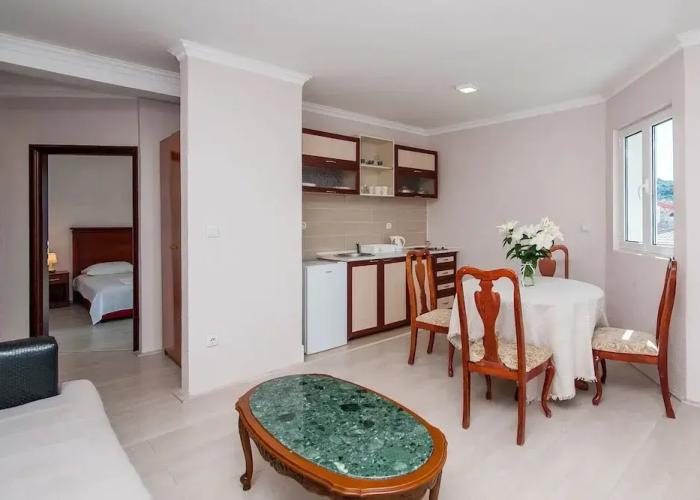 Open Sea Apartments