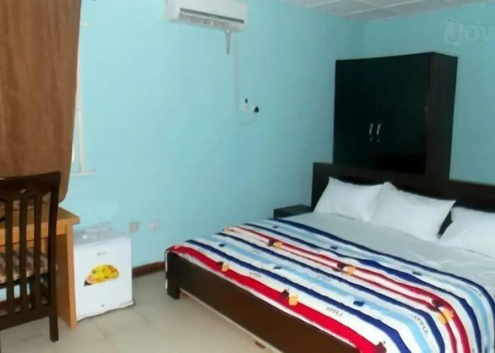 SureRest Hotel & Suites