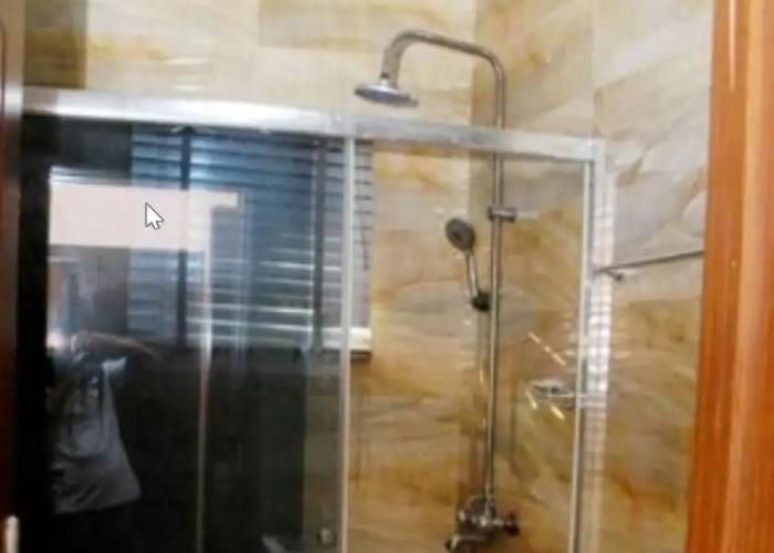 Ivon Suites