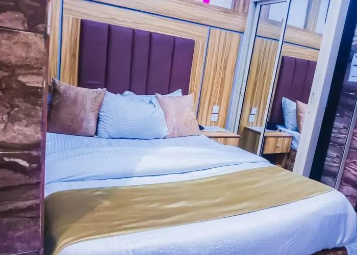 Owee Hotel Exclusive Apartments & Suites